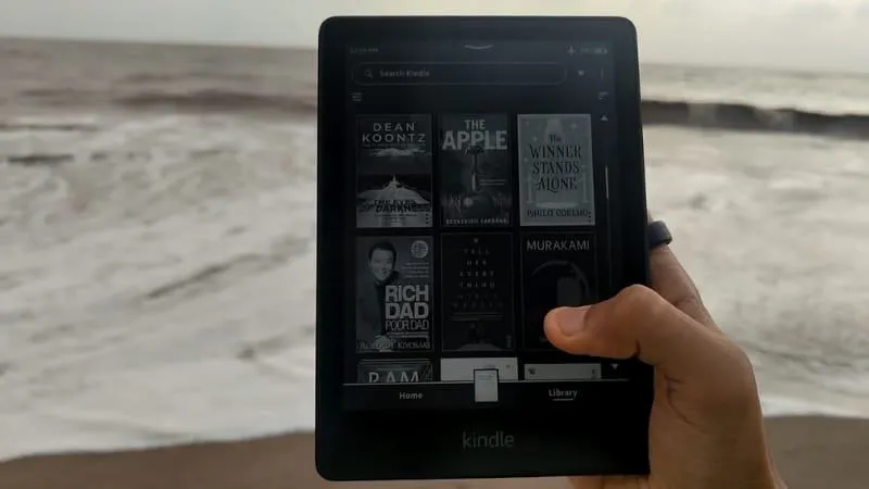  2025 Kindle Paperwhite