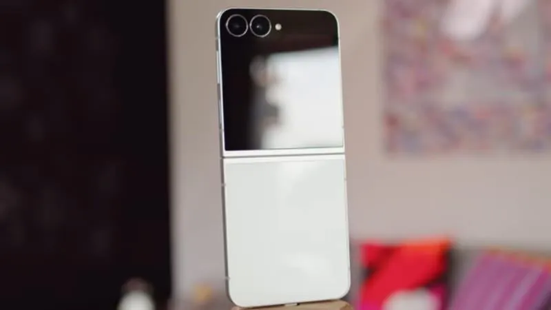 Samsung Galaxy Z Flip 7 FE