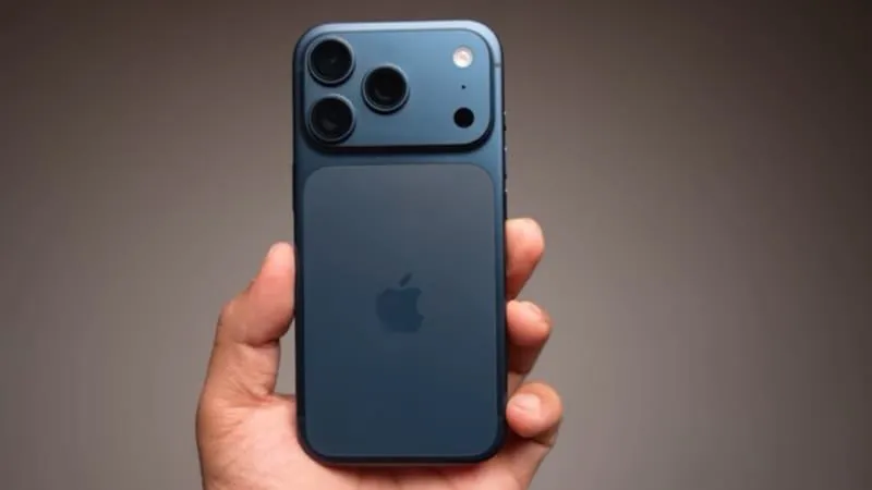 iPhone 17 Pro Max 2025